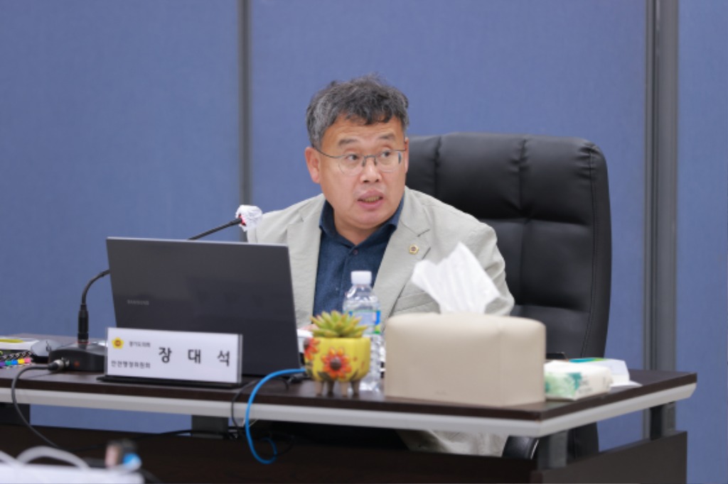 251110 장대석 의원. 완강기는 생명줄. 실제로 작동하는지 점검해야.jpg