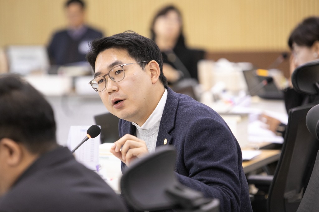 251112 문승호 의원, 국제교육원, 성남시, 주민과 긴밀한 소통 기반한 이전 추진 촉구.jpg