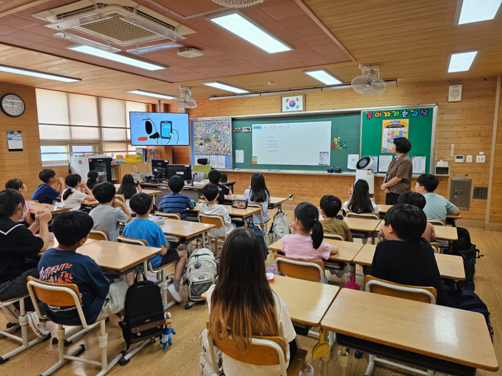 웹젠 게임 과몰입 예방 교육.JPG