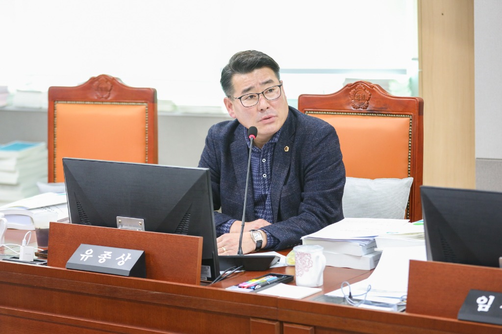 251114 유종상 의원. 탄소 감축 기여도 낮은 활동에 예산 투입 부적절...실질 탄소감축 활동에 지원 집중해야 해.JPG