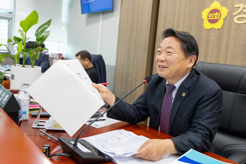 251117 방성환 의원. “인력.예산.현장.미래 모두 재정비... ‘AI 시대 농업기술원 역할 다시 세워야’”.jpg