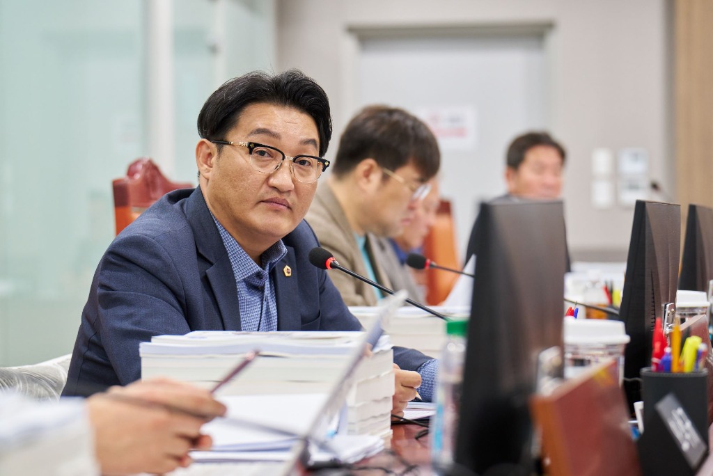 251124 김도훈 의원. “정조대왕능행차는 경기도 핵심 브랜드”...예산 정상화 요구 (2).jpg