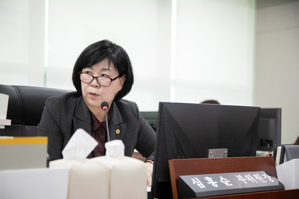 [수정] 251124 심홍순 의원. “핵심 없는 AI 예산... 우선순위 재정비해야”.jpg