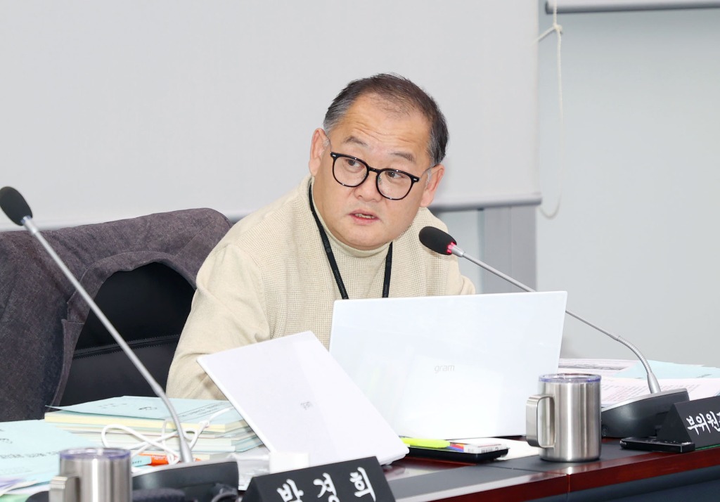 성남시의회 이군수 의원, 푸른도시사업소 행정사무감사에서“공사…