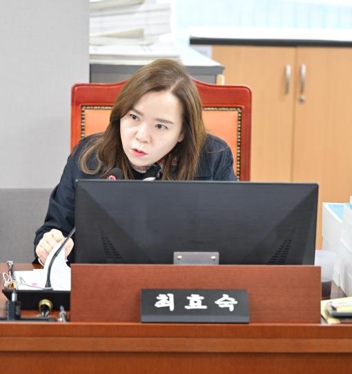 251128 최효숙 의원, 공공도서관 연장 및 작은도서관 냉난방비 예산 ‘0원’...도서관 기본 기능 약화 우려.jpg