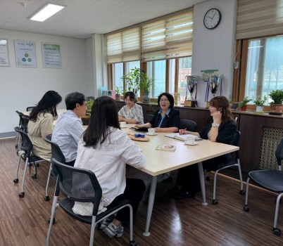 KakaoTalk_20251031_113343504.jpg width: 100%; height : 150px