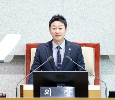 251104 김진경 의장, 제387회 정례회 개회...“마지막 행감 및 새해 예산안 심의, 끝까지 책임지는 의정” 당부 (1).jpg width: 100%; height : 150px