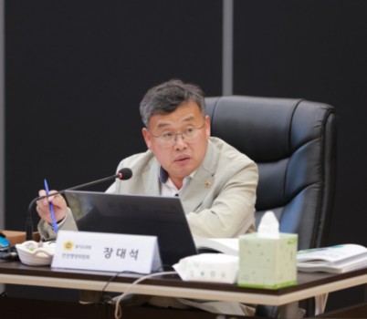 251107 장대석 의원, “성남시 숙박시설 화재 예방 및 119 구급대 3인 탑승률 개선 촉구”.jpg width: 100%; height : 150px