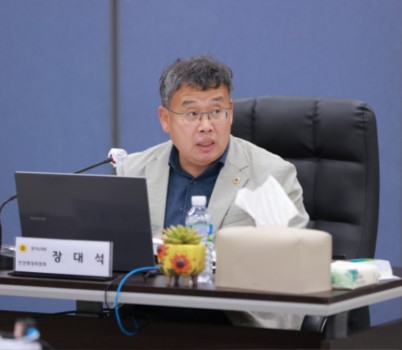 251110 장대석 의원. 완강기는 생명줄. 실제로 작동하는지 점검해야.jpg width: 100%; height : 150px