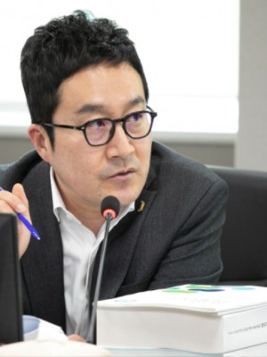 251113 최병선 의원. 코리아주식회사 경기도 공공배달앱 ‘배달특급’. 흑자전환 약속 불발...“구조적 적자 반복” 우려 (2).jpg