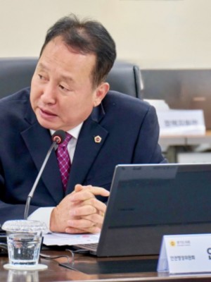 251113 안계일 의원. 경기도 소방학교 노후된 사이버교육 콘텐츠 지적.jpg
