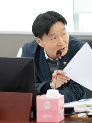 251113 김태희 의원. 道 공직자의 ‘지방의원 불법 녹음 지시’ 강력 규탄...道 공직자. 산하기관 시켜 지방의원 ‘불법 녹음’ 지시한 실체 드러나.JPG