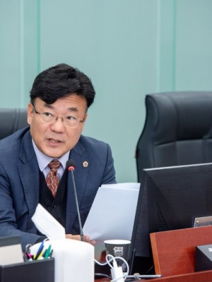 251114 최만식 의원. “부실 검수부터 민원 압박까지... 道 푸드뱅크 운영 전면 실패” (1).jpg