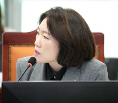 251117 이혜원 의원. 평화 사업으로 둔갑한 정치행사 사회자 선정도 외부 단체가 지시... “경기도. 예산 대납기관인가”.jpg width: 100%; height : 150px