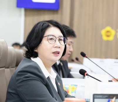 251117 이서영 의원. “평균 71세 경비원에게 학교 야간 안전 맡겨져... BTL학교는 더 심각. 근무체계 개선 시급”.jpg width: 100%; height : 150px