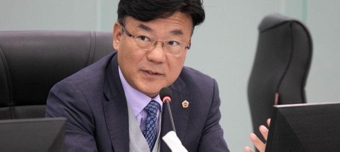 최만식 의원 “지역의사제, 지방의료원 인력…