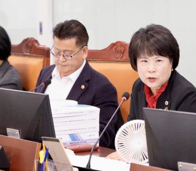 251119_서성란_의원__“시각정보안내장치_없는_시내버스__교통약자는_어디로_가야_하나”.jpg width: 100%; height : 150px