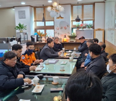 분당소방서는 지난 19일 지하연계 복합건축물 총괄재난관리자와 간담회를 진행했다..jpg width: 100%; height : 150px