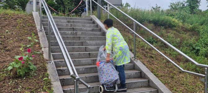 경기도의회 정하용 의원, 신갈천 산책로 진…