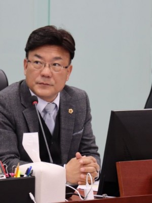 251126_최만식 경기도의원, 2026년 복지예산 정상화 ‘실질적 해결사’ 역할.jpg