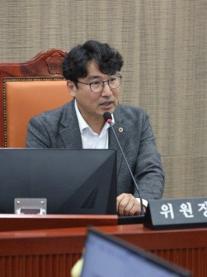 251127 기획재정위원회. 2026년도 예산안 심사 완료...민생․복지 예산 복원 위해 300억 원 삭감.JPG