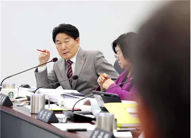 수정구 재개발 갈등, 주민 불편 해결이 우선… 구청장 중심의…