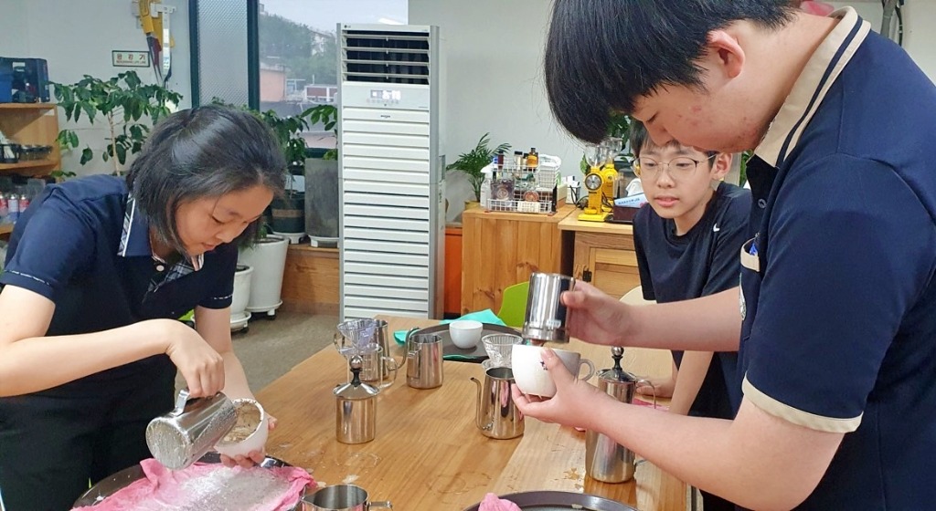 수정방과후아카데미 프로젝트 활동 사진 (2).jpg