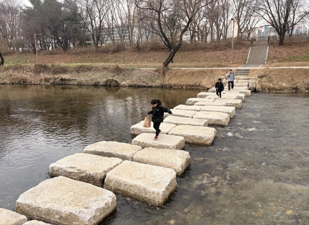 성남시 탄천 맴돌공원 보도교 설치…백현동~수내동 동서로 연결