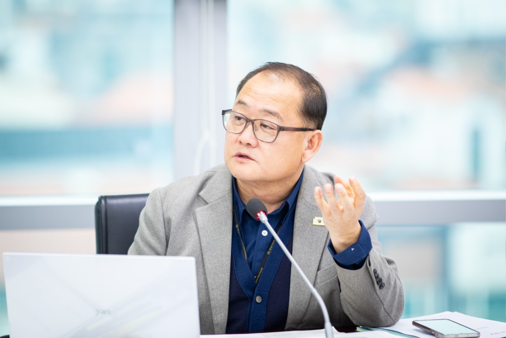 이군수 성남시의원, 예결위 마지막 날 교통약자·학생 통학 불…