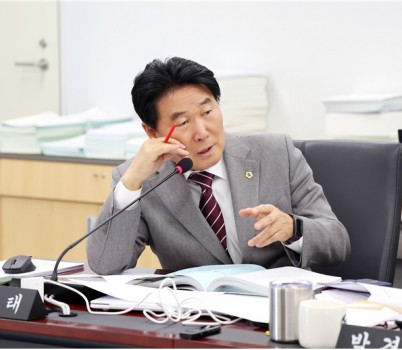 사진2.jpg width: 100%; height : 150px