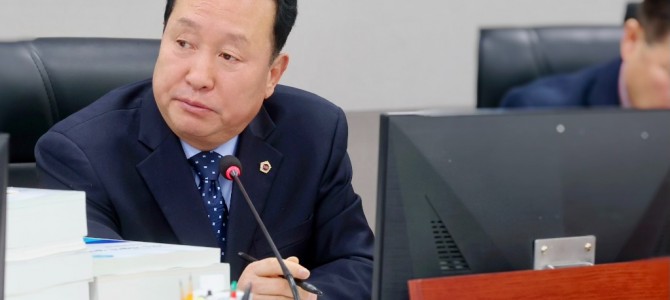 ‘반복되는 의료원 손실보전, 방향 잃은 복…