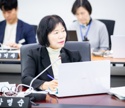 성남시의회 박명순 의원.png width: 100%; height : 150px