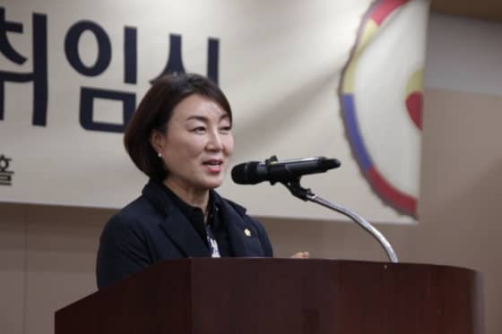 축사중인 김선임 시의원